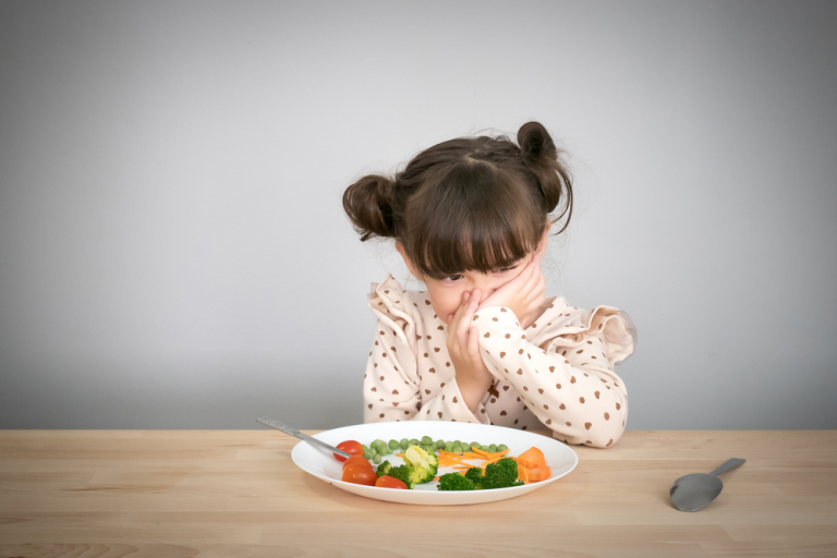 Trẻ không ăn rau có tác hại gì?