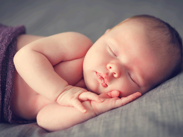 Sự thật về trẻ sơ sinh và giấc ngủ
