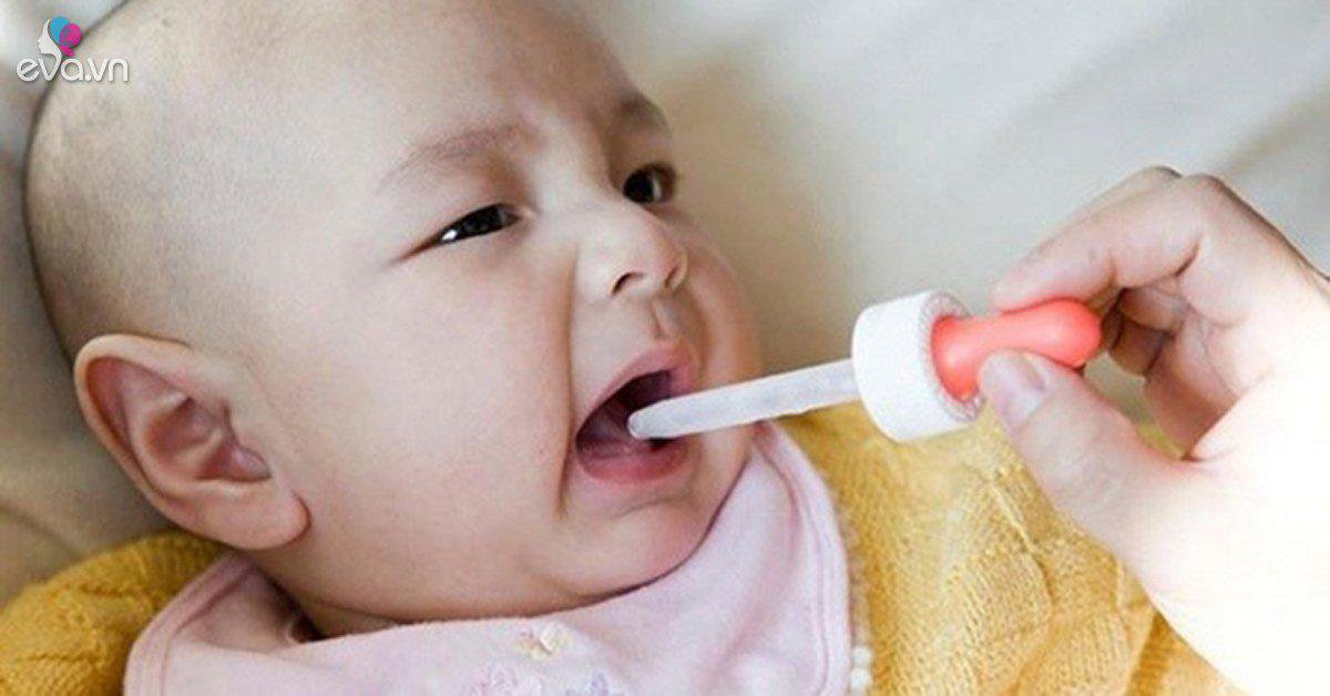 Bổ sung Vitamin D cho trẻ bú sữa mẹ