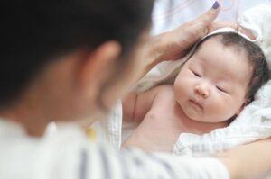 Hướng dẫn bổ sung sắt cho trẻ sơ sinh qua sữa mẹ