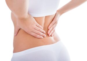 Lưng không thể cử động kèm đau thắt là bệnh gì?