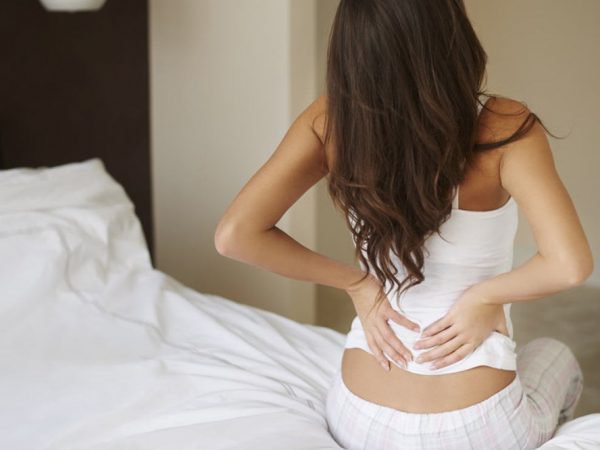 Mỏi khớp gối và lưng khi ngủ là dấu hiệu của bệnh lý gì?
