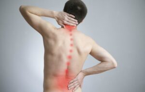 Nguyên nhân và cách điều trị đau cột sống lưng?